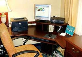 Springhill By Marriott East Galleria Hotel 3*
